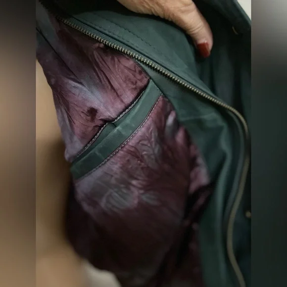 Fluid Internationale~Men’s~Vtg.~Dark Green~Genuine Leather~Bomber Jacket~Size XL - Picture 10 of 16